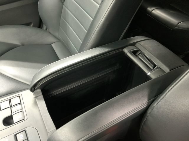 Used 2023 Toyota Highlander XLE AWD/4WD image 28
