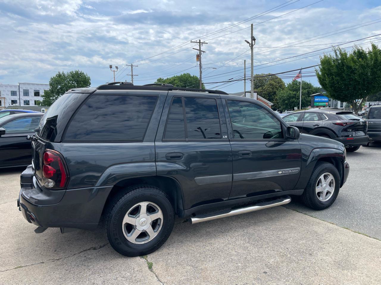 Used 2004 Chevrolet TrailBlazer LS w/ LS Preferred Equipment Group AWD/4WD image 12