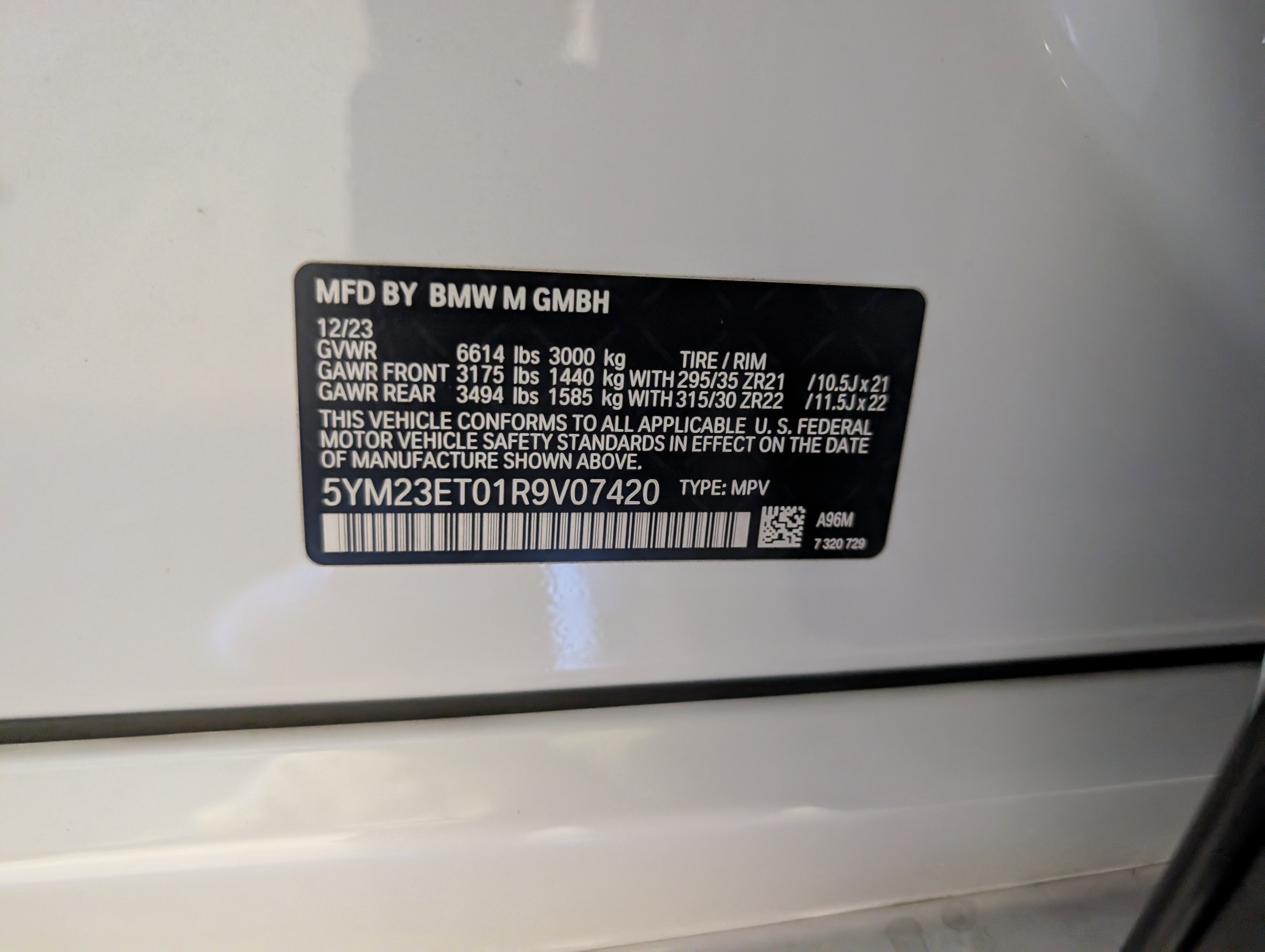 Used 2024 BMW X6 M Competition w/ Executive Package image 45