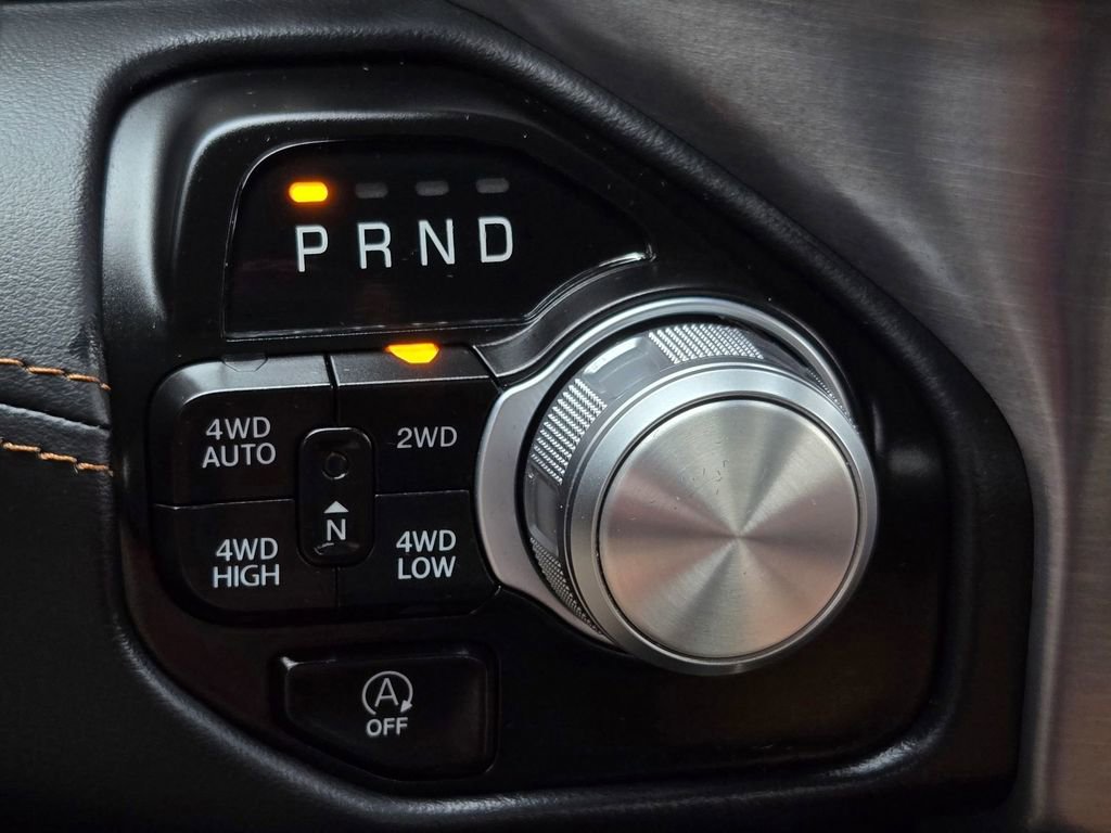 Used 2022 RAM 1500 Limited w/ Body Color Bumper Group AWD/4WD image 26