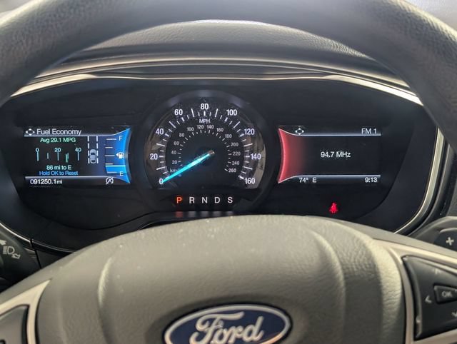 Used 2019 Ford Fusion SE FWD image 17
