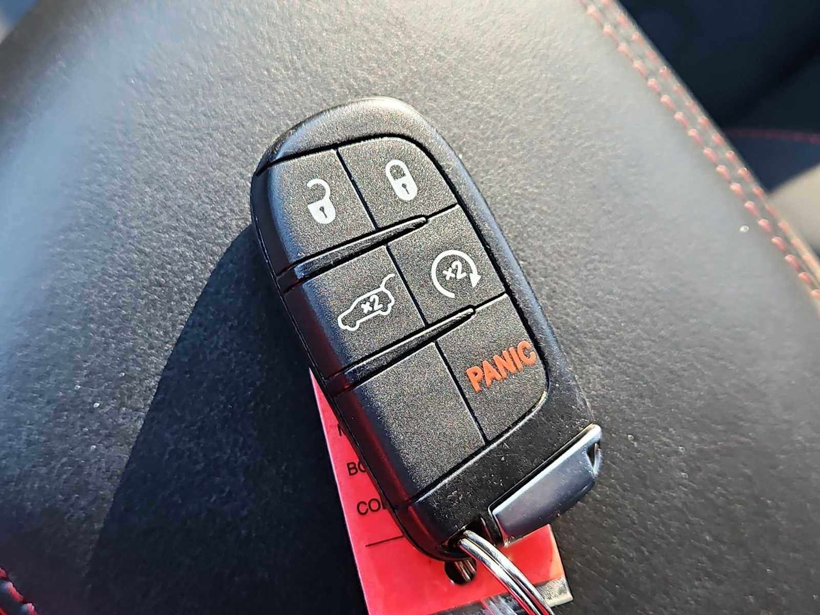 Used 2024 Dodge Durango GT image 34