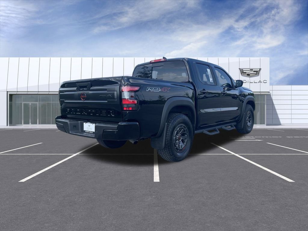 Used 2025 Nissan Frontier PRO-4X image 8