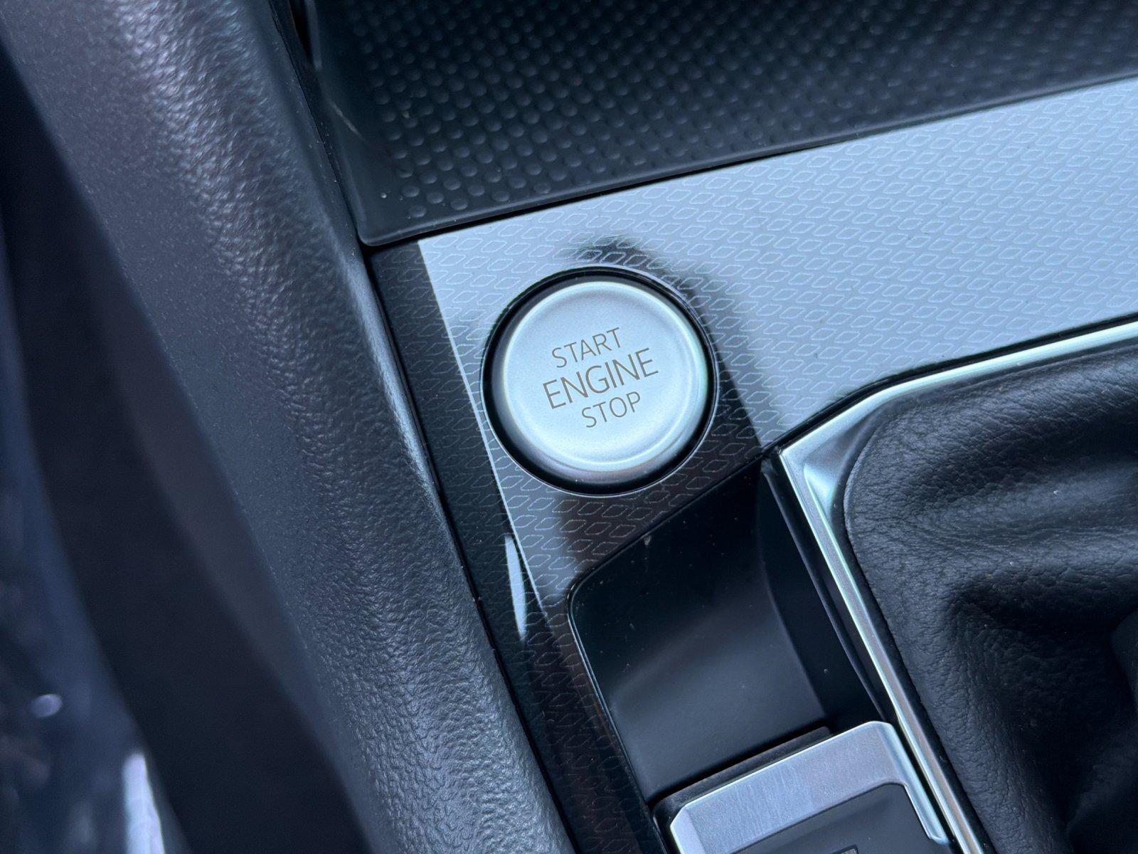 New 2027 Volkswagen Taos S FWD image 22