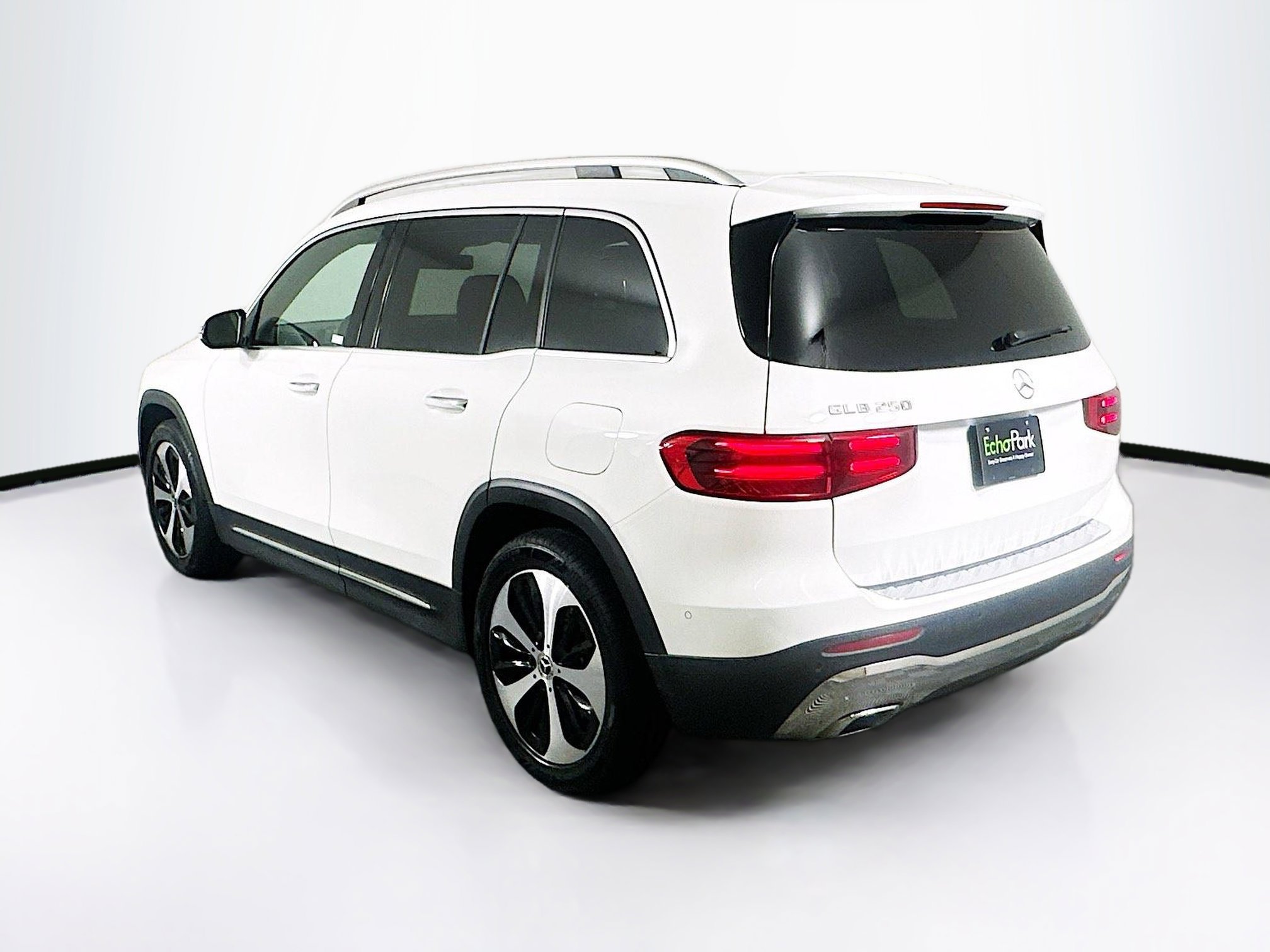 Used 2025 Mercedes-Benz GLB 250 image 5
