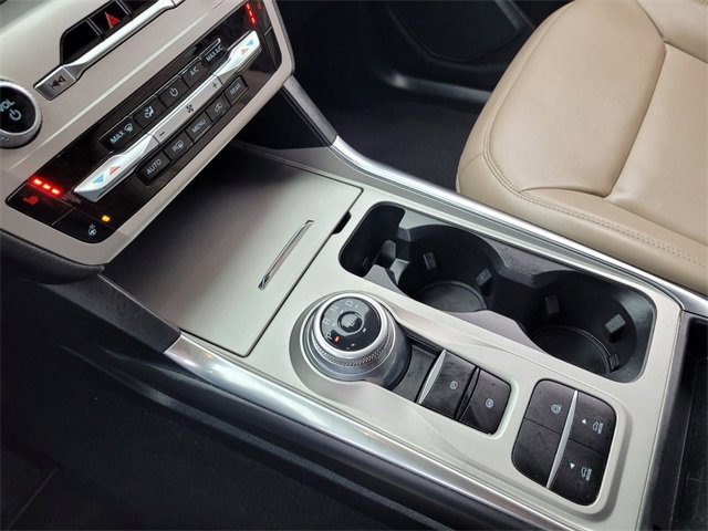 Used 2023 Ford Explorer XLT w/ Equipment Group 202A image 31