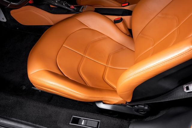 Certified 2018 Ferrari 488 GTB RWD image 24