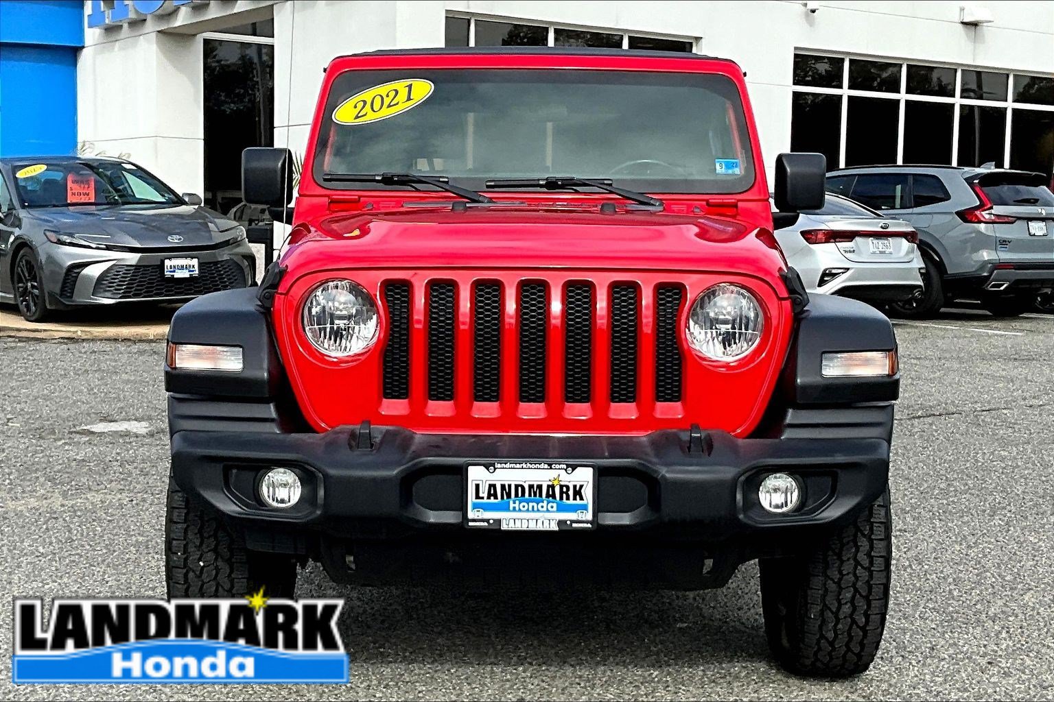 Used 2021 Jeep Wrangler Sport AWD/4WD image 3