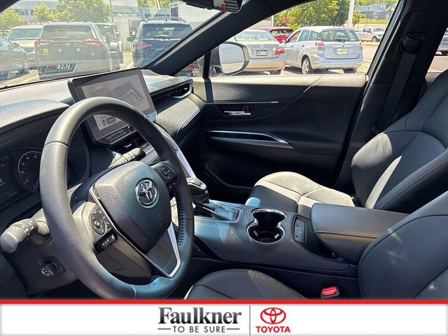 Certified 2023 Toyota Venza Nightshade AWD/4WD image 26