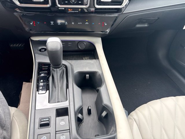New 2026 Nissan Sentra SL w/ Floor Mat Package FWD image 13