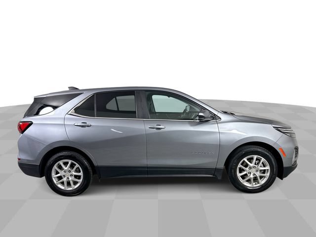 Used 2023 Chevrolet Equinox LT FWD image 9