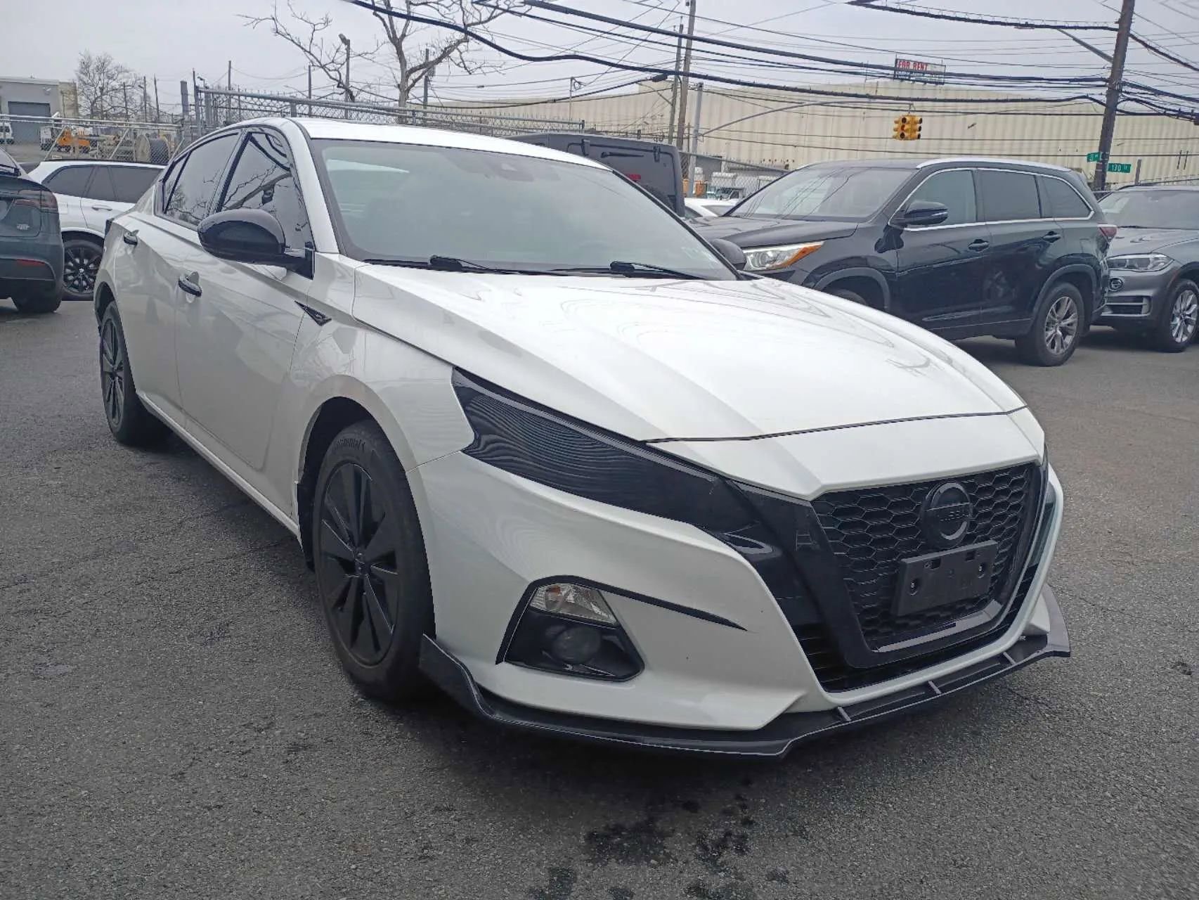 Used 2019 Nissan Altima 2.5 SL AWD/4WD image 2
