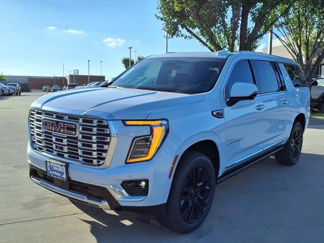 New 2026 GMC Yukon XL Denali w/ Denali Reserve Package RWD image 28