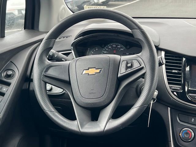 Used 2017 Chevrolet Trax LS FWD image 15
