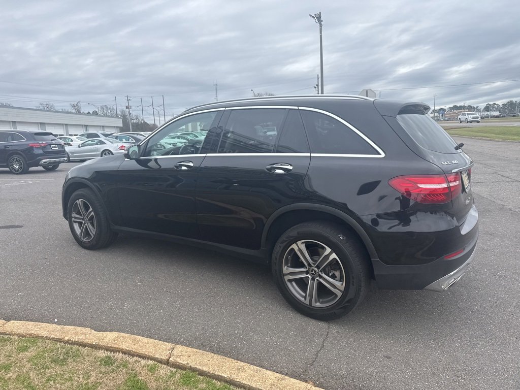 Used 2018 Mercedes-Benz GLC 300 image 6