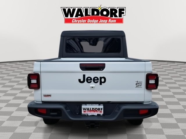New 2026 Jeep Gladiator Sport AWD/4WD image 3