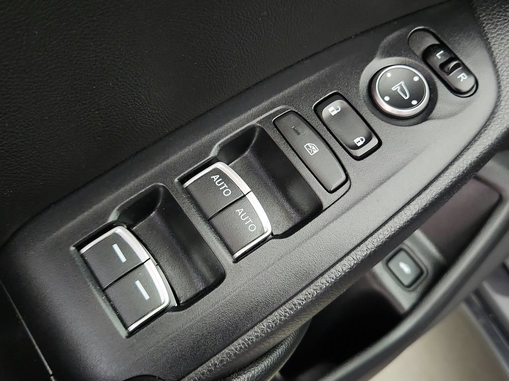 Used 2019 Honda Accord Sport image 17
