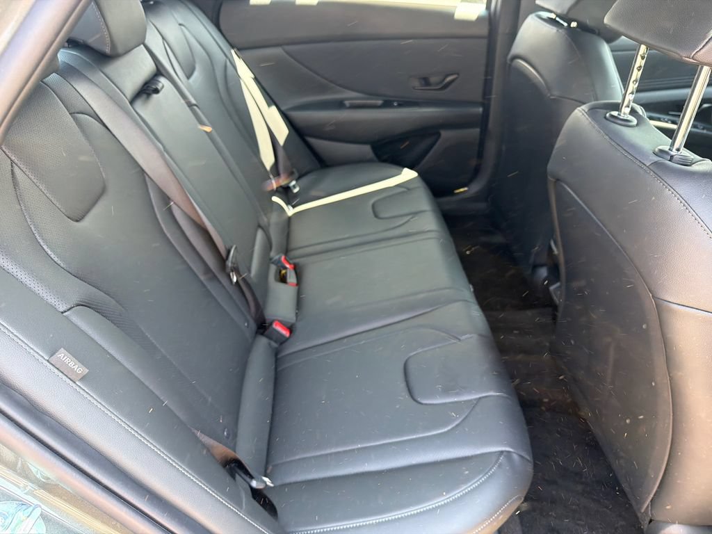 New 2026 Hyundai Elantra SEL Sport FWD image 16