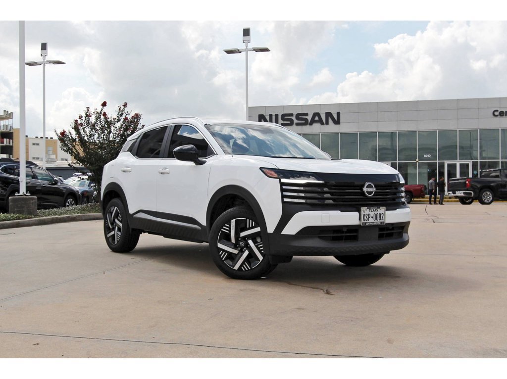 Used 2026 Nissan Kicks SV w/ SV Premium Package FWD image 1