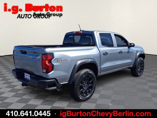 New 2026 Chevrolet Colorado Trail Boss w/ Off-Road Front Bumper Package AWD/4WD image 4