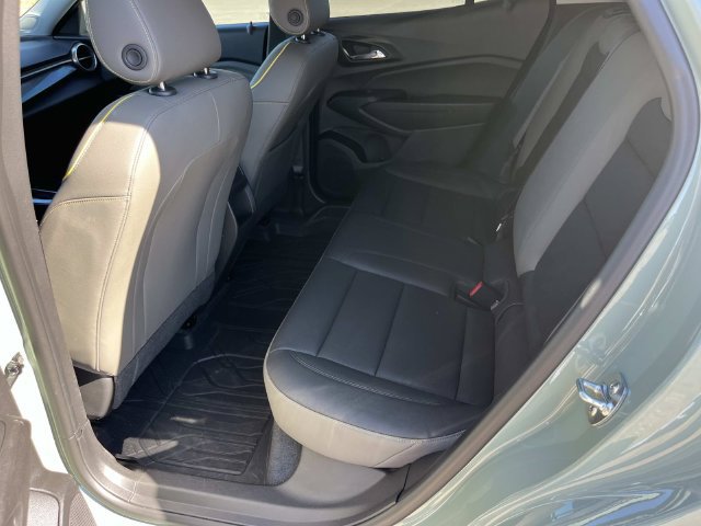 Certified 2025 Chevrolet Trax ACTIV w/ Driver Confidence Package FWD image 17