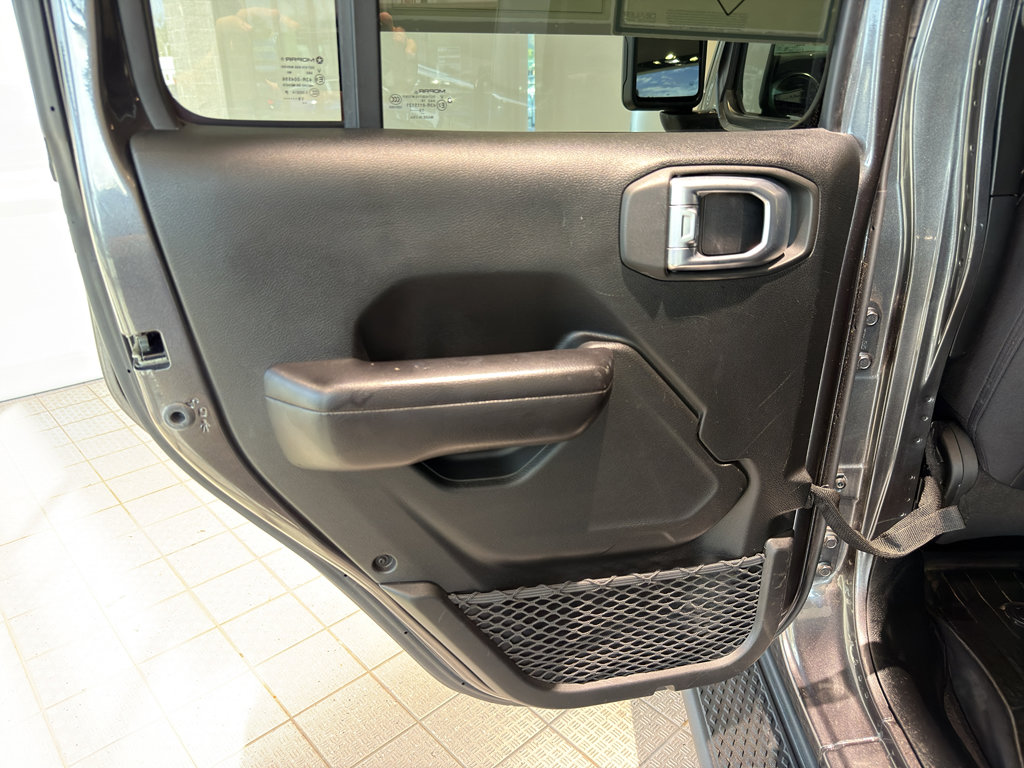 Used 2020 Jeep Gladiator Sport w/ Quick Order Package 24S image 21