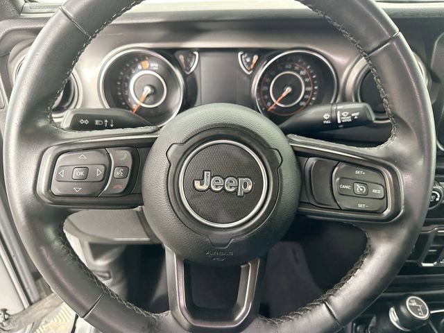 Used 2021 Jeep Gladiator Willys image 21