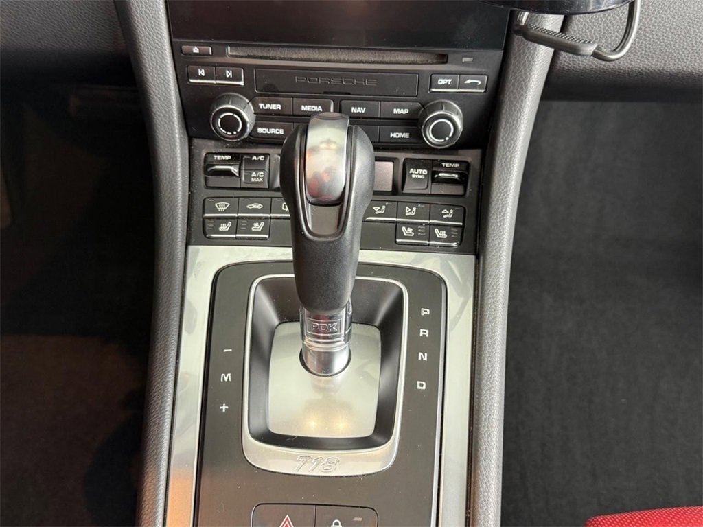 Used 2021 Porsche 718 Boxster image 10