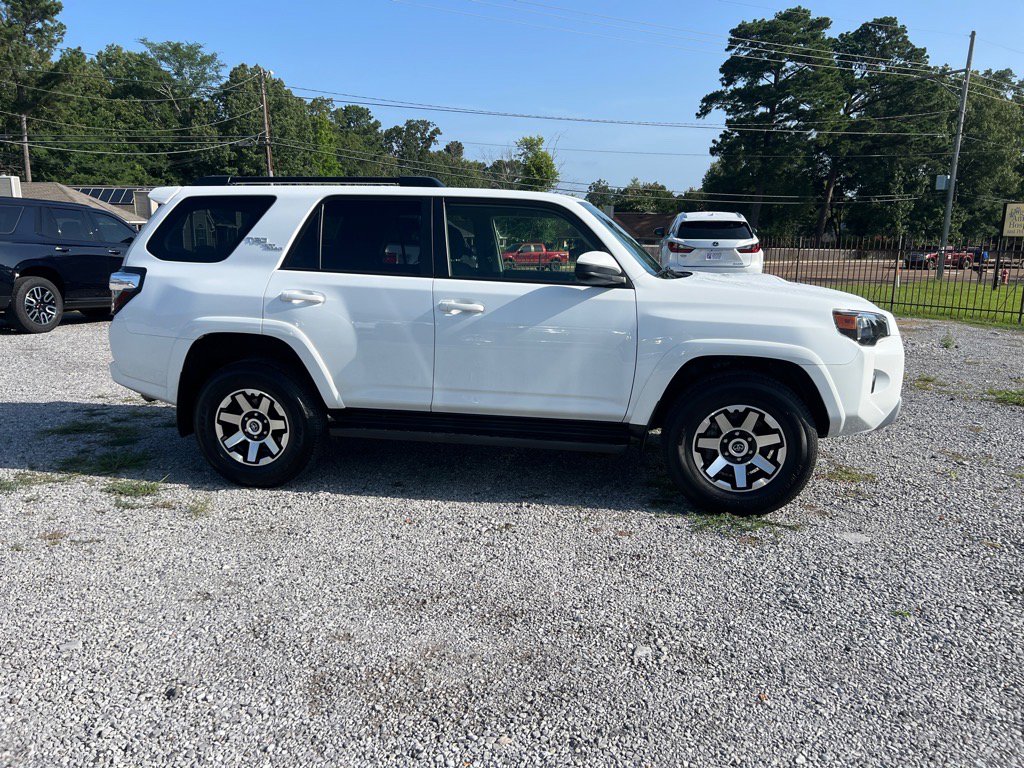 Used 2024 Toyota 4Runner TRD Off-Road image 5