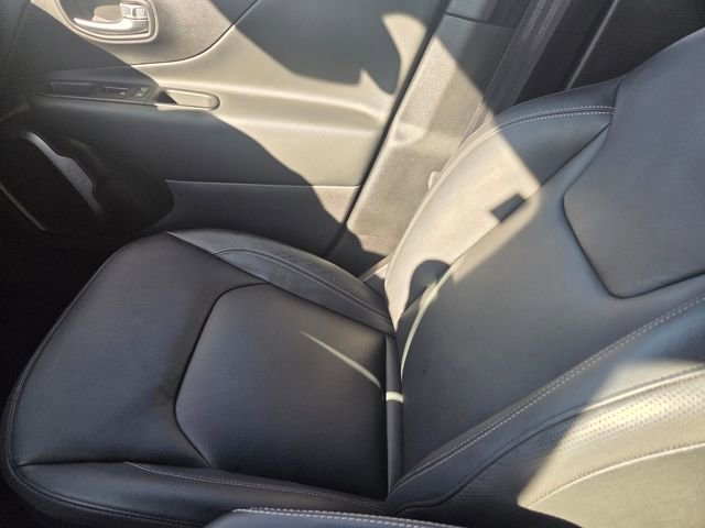 Used 2019 Jeep Renegade Limited w/ Quick Order Package 22P image 26