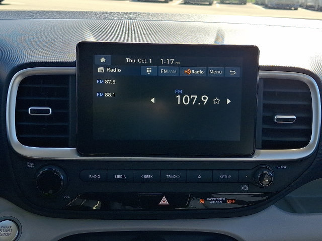 Certified 2026 Hyundai Venue SEL FWD image 16