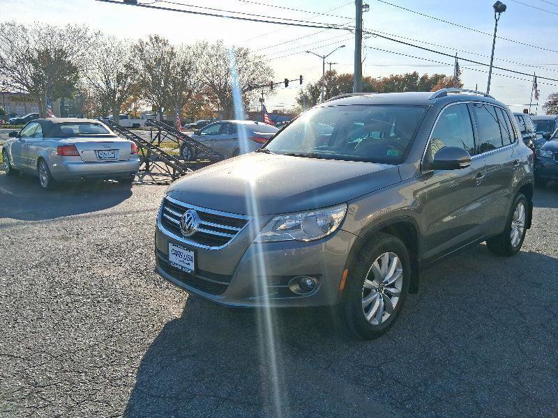 Used 2011 Volkswagen Tiguan S AWD/4WD image 4