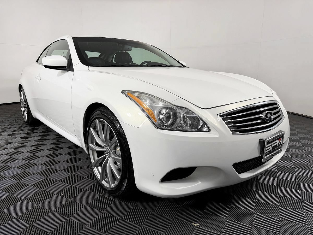 Used 2009 INFINITI G37 Convertible RWD image 5