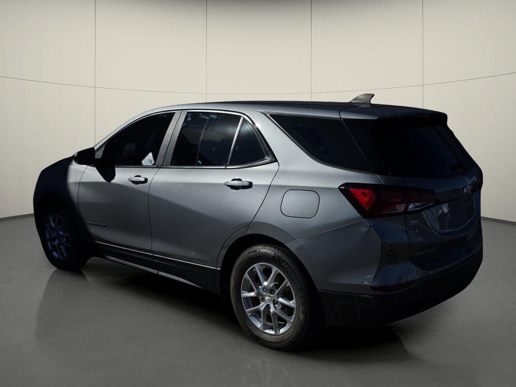 Used 2023 Chevrolet Equinox LS w/ LPO, Floor Liner Package image 6