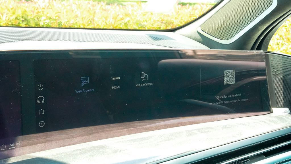 New 2025 Cadillac Escalade IQ Luxury 2 image 40