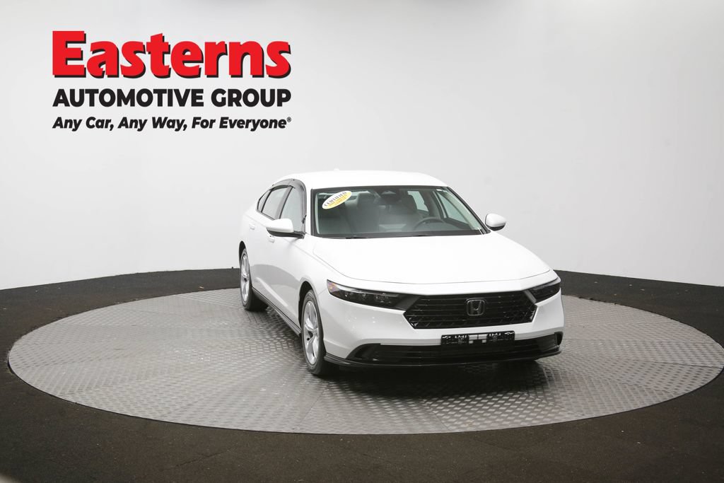 Used 2025 Honda Accord LX image 49