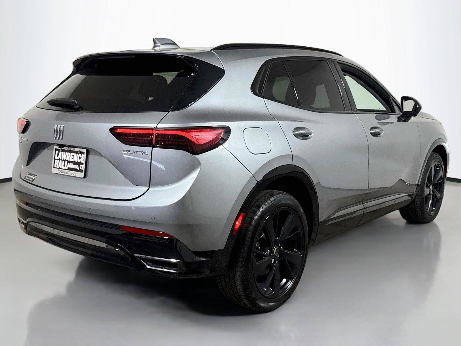 Certified 2026 Buick Envision Sport Touring AWD/4WD image 4