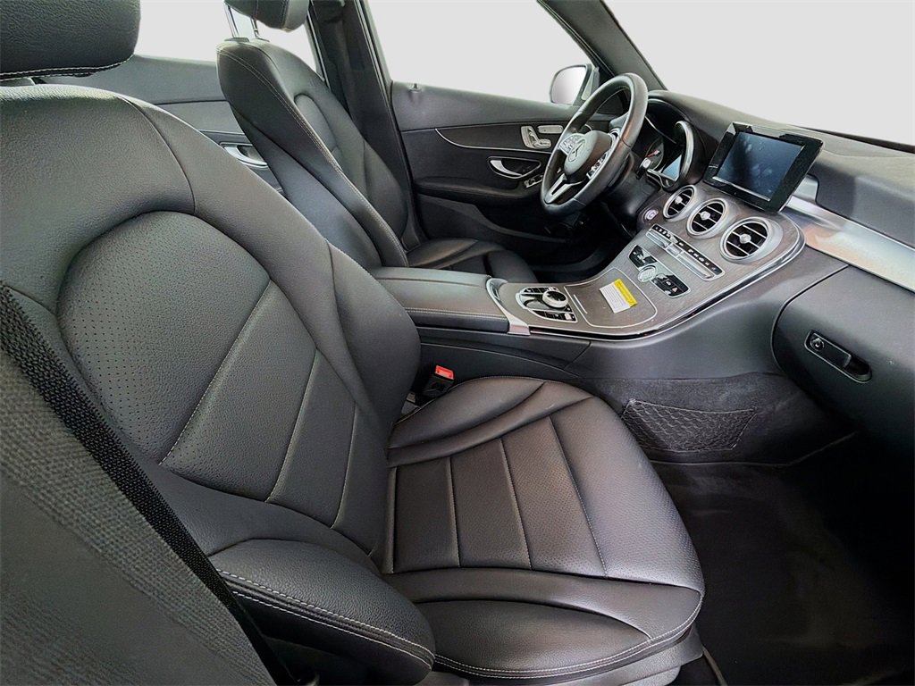 Used 2019 Mercedes-Benz C 300 4MATIC Sedan image 30