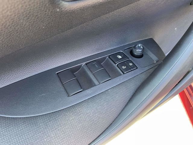 Used 2025 Toyota Corolla LE FWD image 18