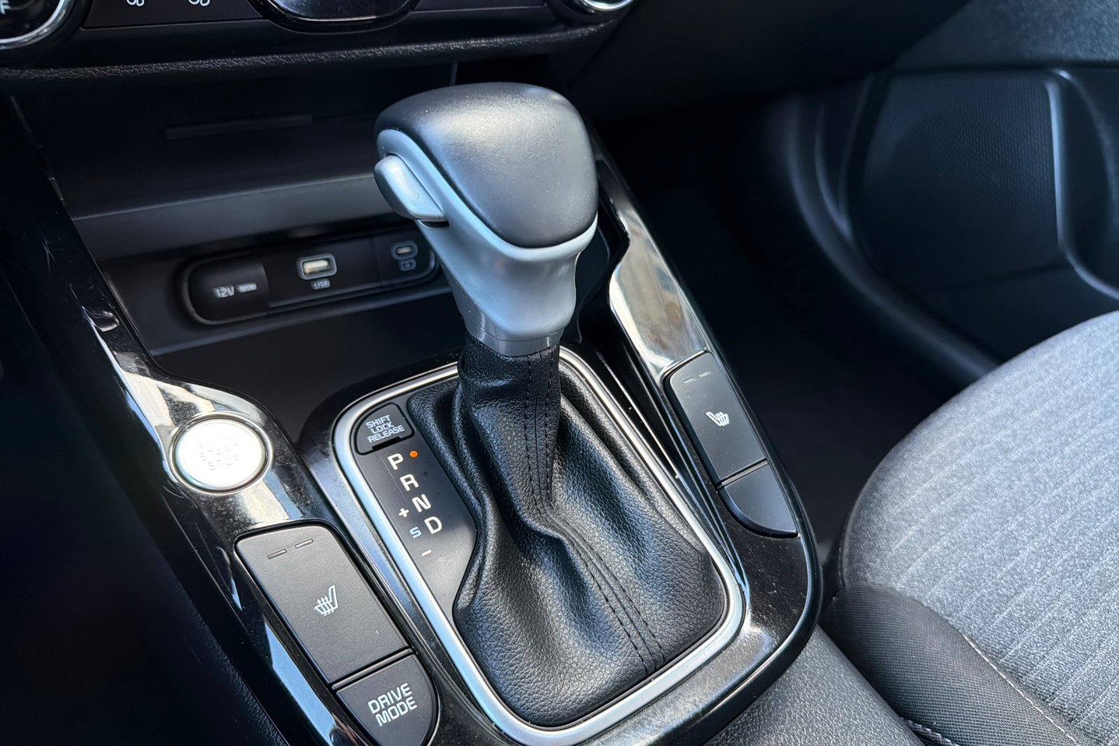 Used 2023 Kia Soul EX image 22