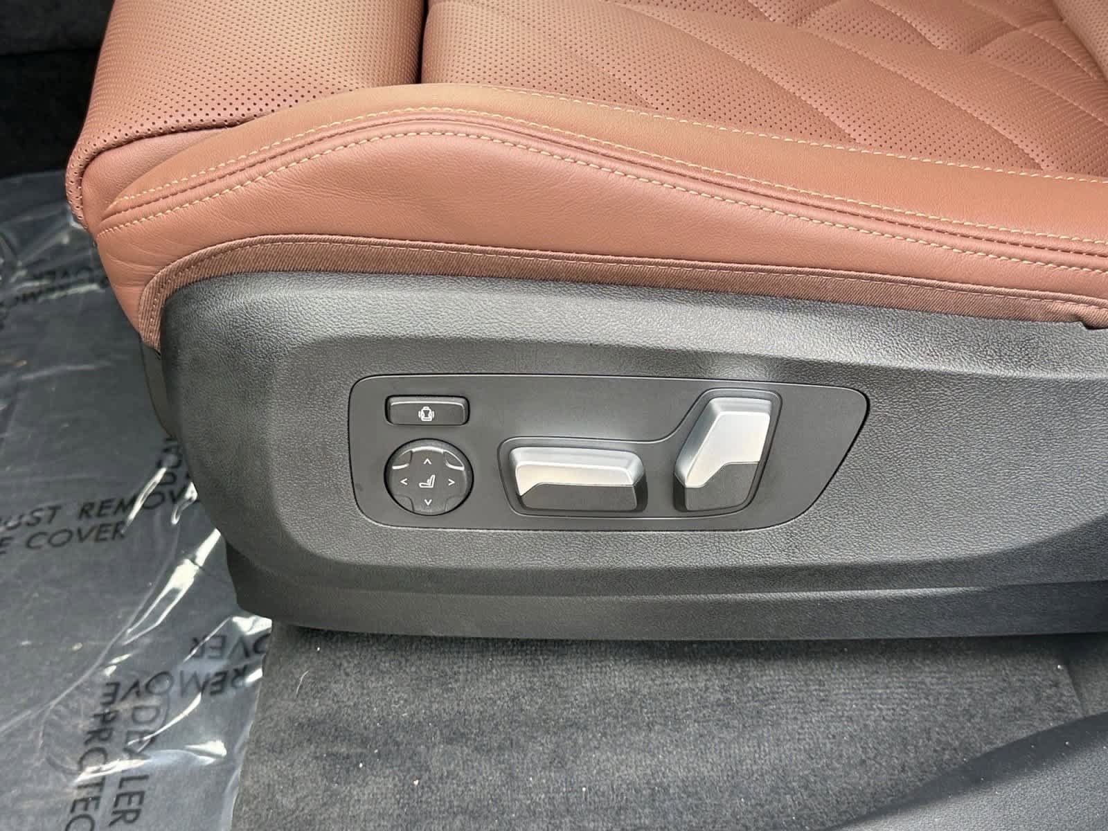 New 2026 BMW X5 sDrive40i w/ M Sport Package RWD image 11