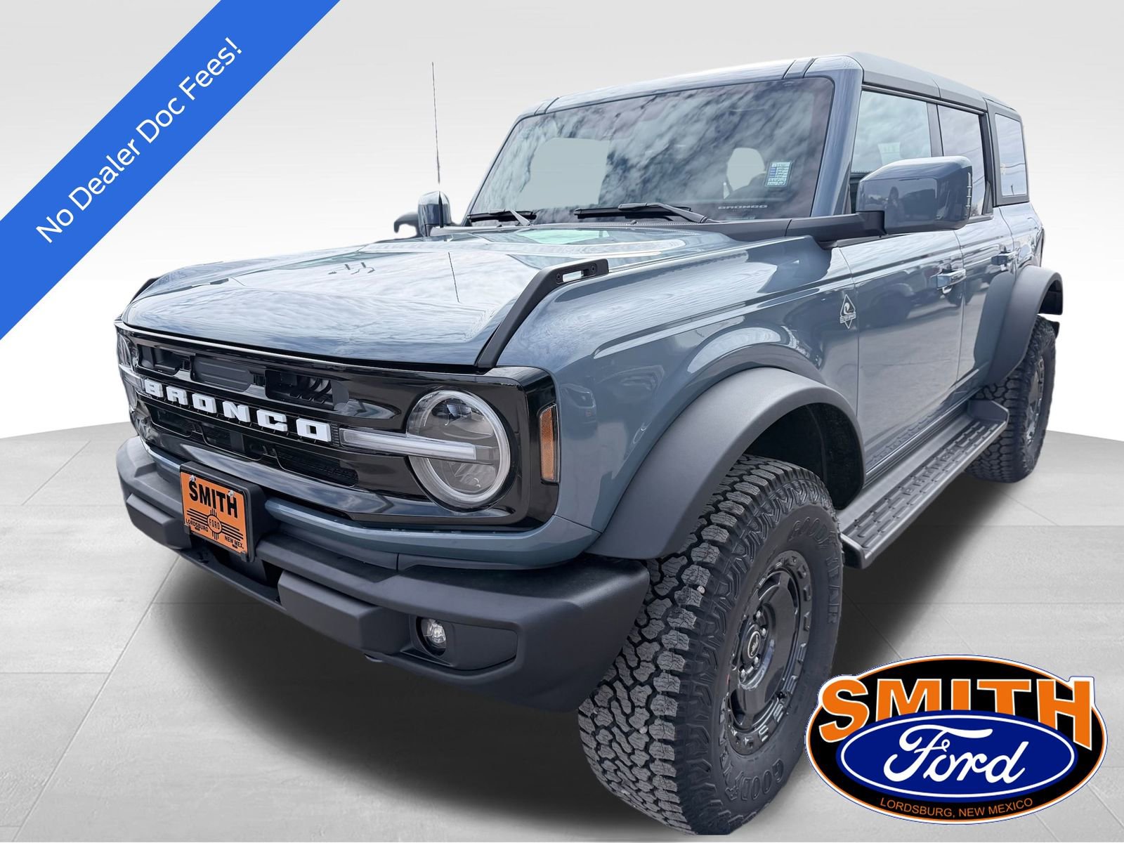 New 2025 Ford Bronco Outer Banks w/ Sasquatch Package