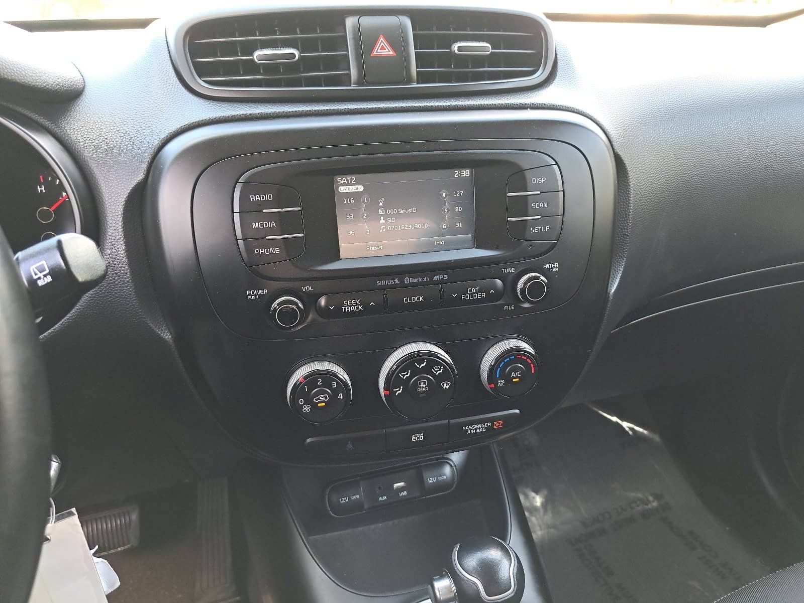 Used 2016 Kia Soul + w/ Designer's Package FWD image 19