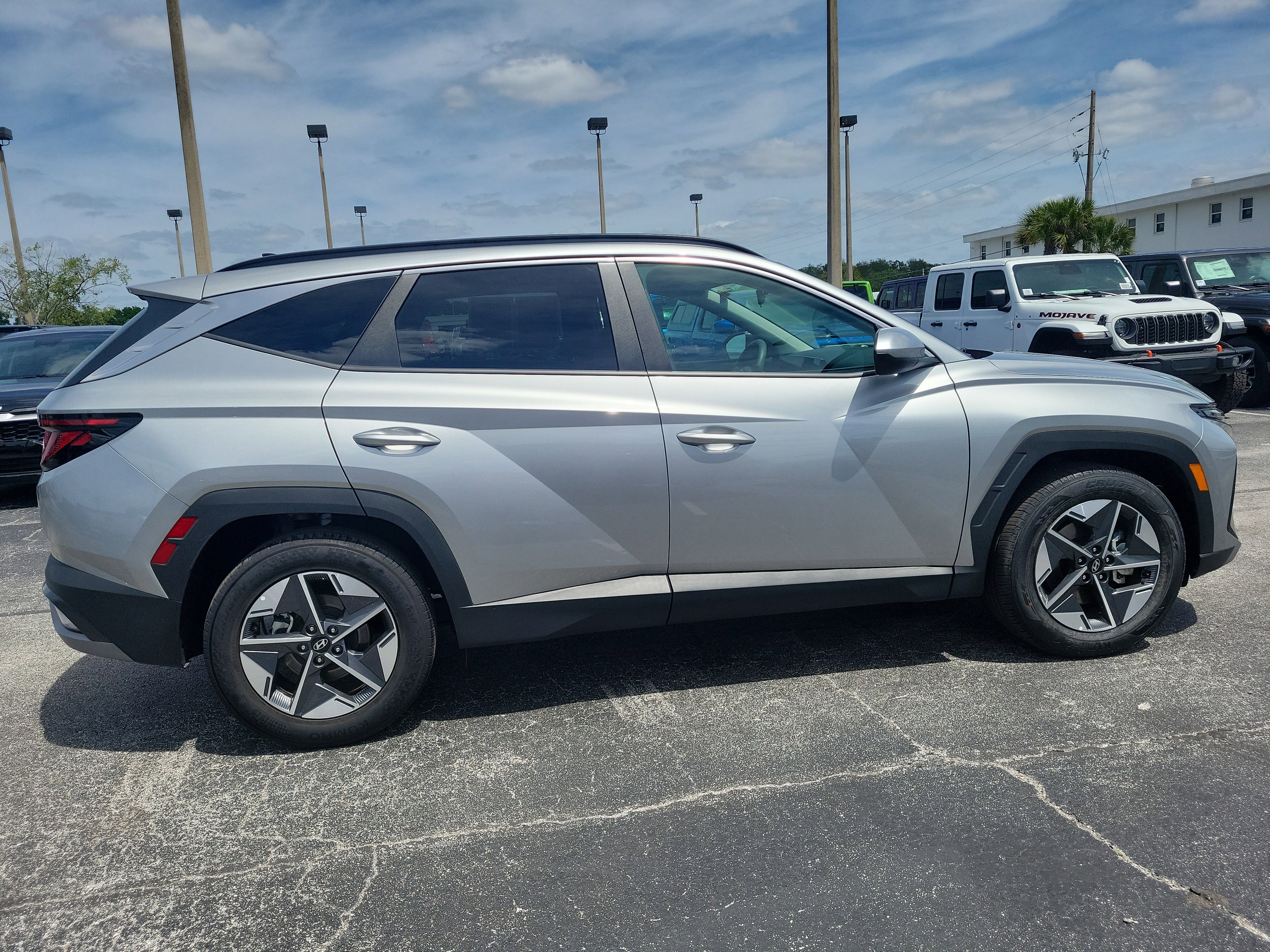 Used 2025 Hyundai Tucson SEL image 7