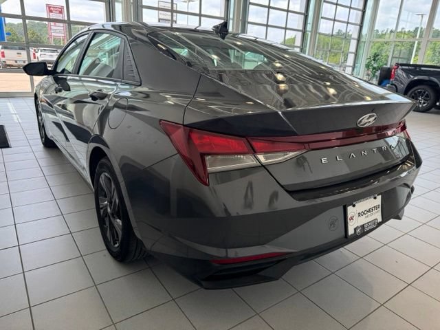 Used 2023 Hyundai Elantra SEL FWD image 39