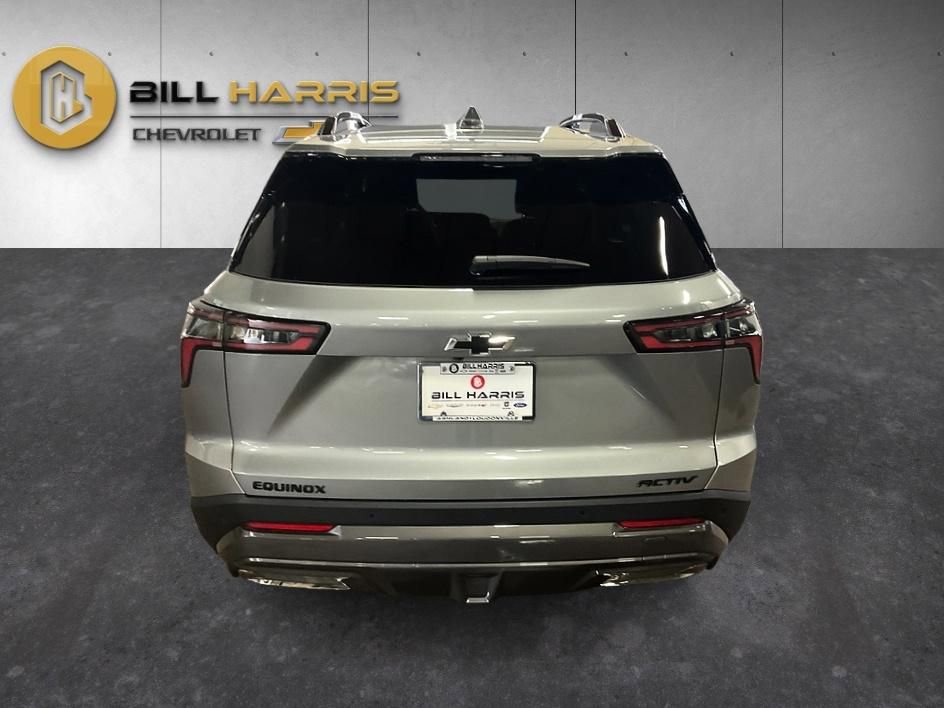 Used 2026 Chevrolet Equinox ACTIV w/ Convenience Package III image 11