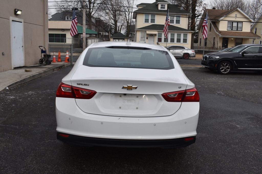 Used 2024 Chevrolet Malibu LT image 6