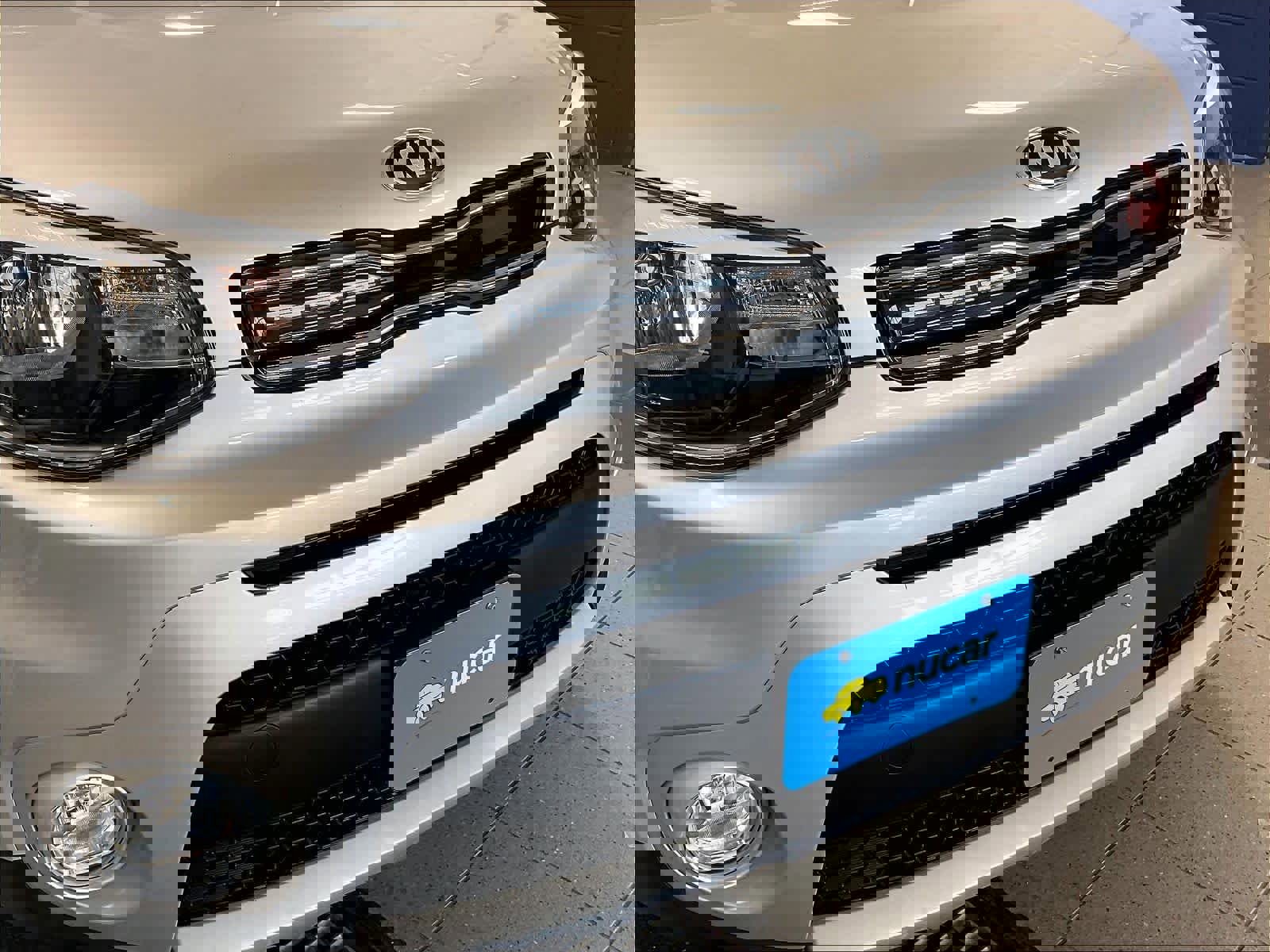 Used 2019 Kia Soul + w/ Audio Package FWD image 31