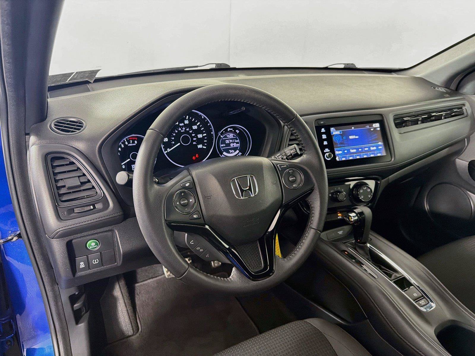 Used 2020 Honda HR-V Sport image 16