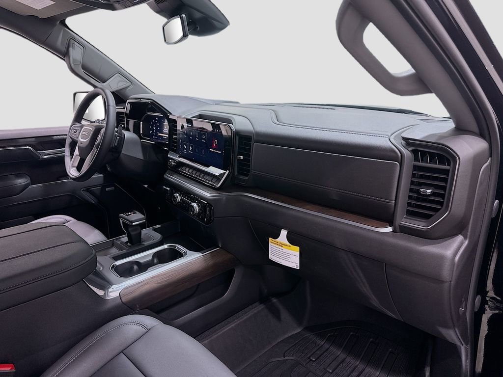 New 2026 GMC Sierra 1500 SLT RWD image 32